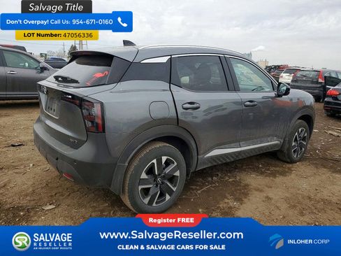 Used 2026 Nissan Kicks SV AWD/4WD image 4