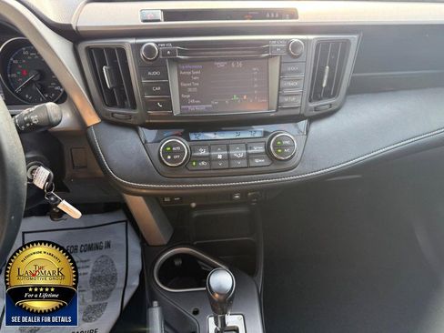 Used 2018 Toyota RAV4 XLE image 17