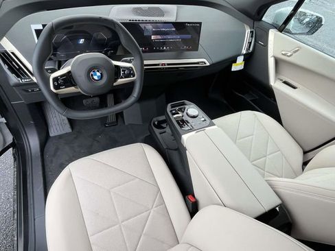 New 2026 BMW iX xDrive45 AWD/4WD image 8