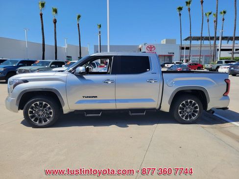 Used 2023 Toyota Tundra Limited AWD/4WD image 7
