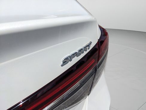 Used 2025 Honda Civic Sport image 37
