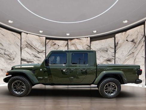 Used 2021 Jeep Gladiator Overland w/ Popular Equipment Package AWD/4WD image 5