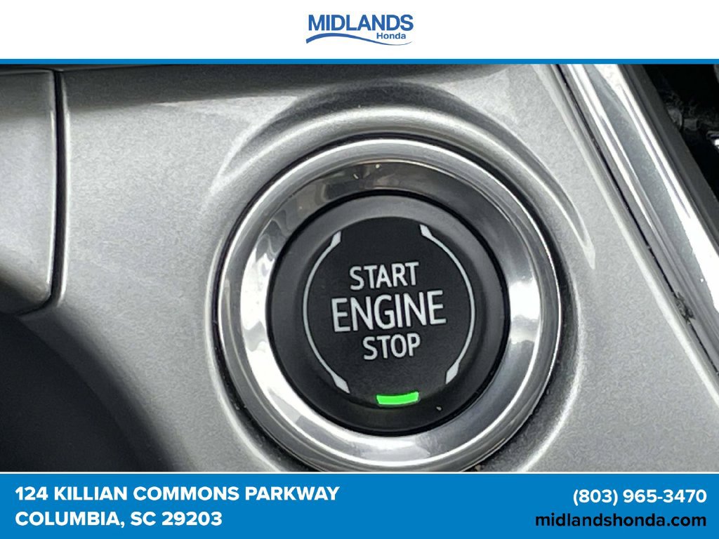 Used 2024 Chevrolet Trax LT FWD image 25