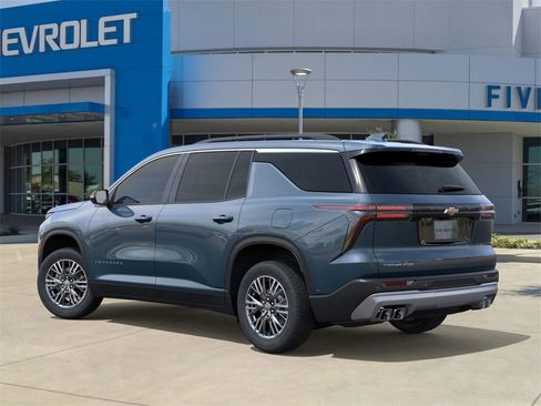 New 2026 Chevrolet Traverse LT w/ Driver Confidence Package image 3
