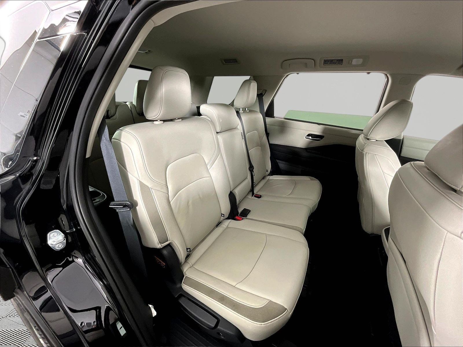 Certified 2025 Nissan Pathfinder SL AWD/4WD image 25