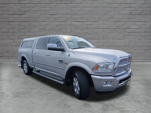 Used 2014 RAM 2500 Longhorn w/ Convenience Group RWD image 9