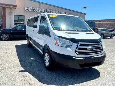 Used 2015 Ford Transit 350 XLT image 4