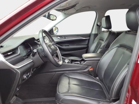 Certified 2021 Jeep Grand Cherokee L Limited image 9