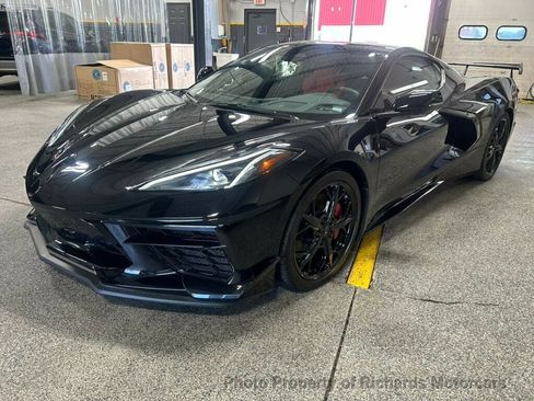 Used 2024 Chevrolet Corvette Stingray Coupe w/ 1LT image 7