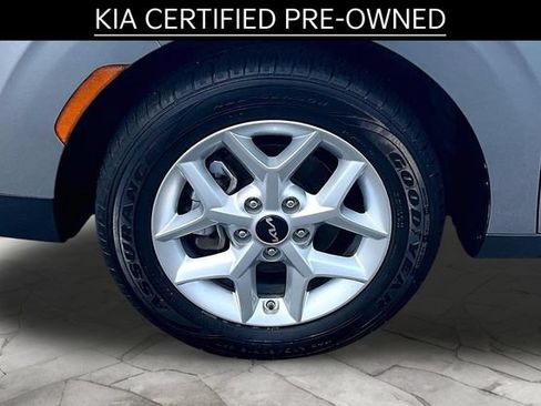 Certified 2024 Kia Soul LX w/ Option Group 015 FWD image 8