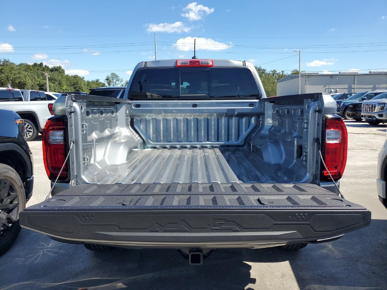 New 2026 GMC Canyon AT4 AWD/4WD image 9