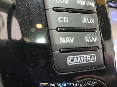 Used 2016 Nissan Rogue SV image 6