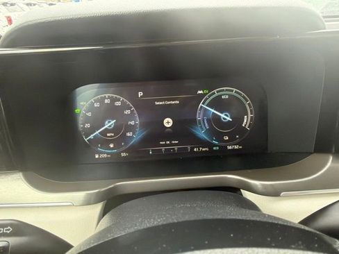 Used 2023 Kia Sorento SX Prestige AWD/4WD image 12