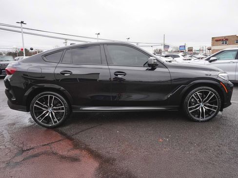 Used 2023 BMW X6 xDrive40i w/ M Sport Package image 4