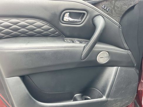 Used 2021 INFINITI QX80 Sensory w/ All-Season Package image 35