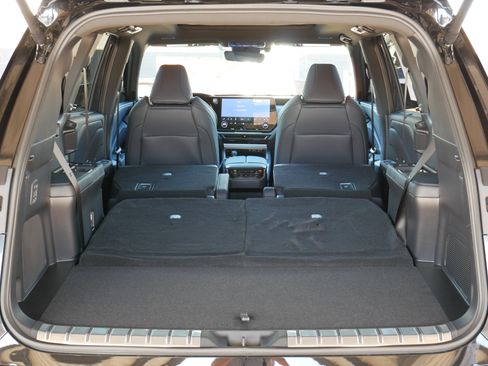 New 2026 Lexus TX 350 AWD image 21