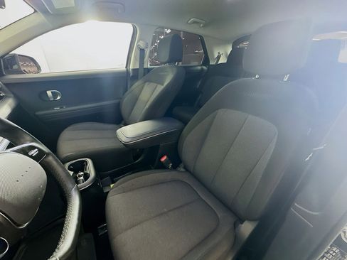 Used 2024 Hyundai Ioniq 5 SEL image 13