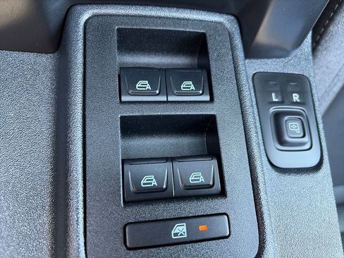 Used 2025 Ford Bronco Big Bend image 25