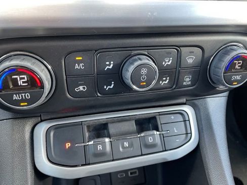 Used 2023 GMC Acadia SLE w/ Driver Convenience Package AWD/4WD image 15