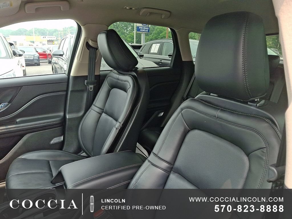 Certified 2023 Lincoln Corsair AWD w/ Equipment Group 101A image 14
