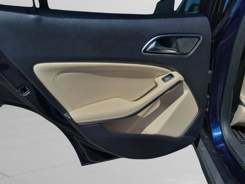 Certified 2019 Mercedes-Benz GLA 250 image 7