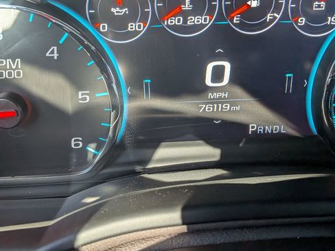 Used 2020 GMC Yukon Denali w/ Denali Premium Package image 25