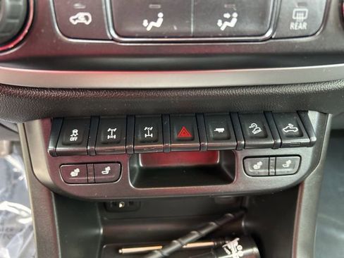 Used 2021 Chevrolet Colorado ZR2 w/ Colorado ZR2 Bison Edition image 22