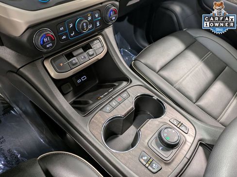 Used 2023 GMC Acadia Denali w/ Denali Ultimate Package AWD/4WD image 14