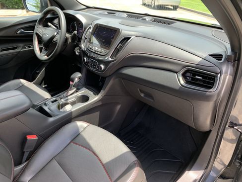 Used 2023 Chevrolet Equinox RS w/ RS Leather Package FWD image 37