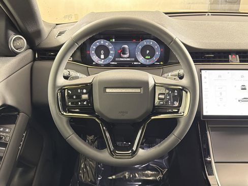 Certified 2026 Land Rover Range Rover Evoque S image 11