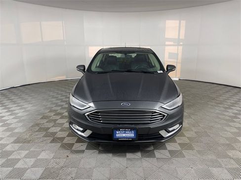 Used 2018 Ford Fusion Titanium image 17