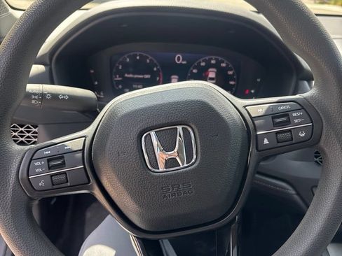 Used 2025 Honda Accord SE image 25