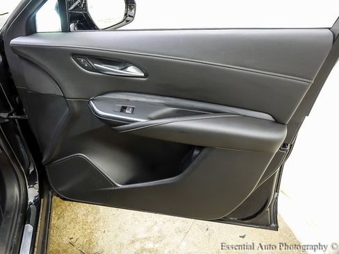 Certified 2025 Cadillac XT4 Premium Luxury image 25