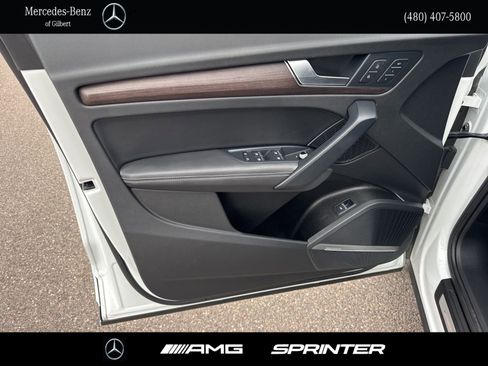 Used 2022 Audi Q5 2.0T Prestige w/ Prestige Package image 12