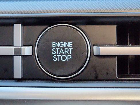 Used 2024 Hyundai Santa Fe SEL image 22