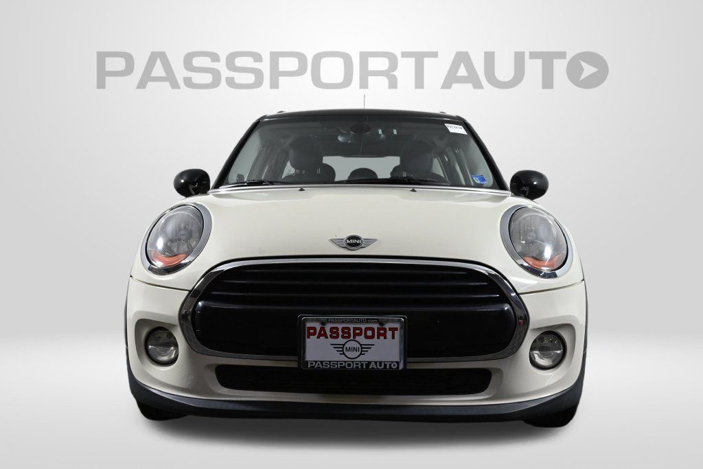 Used 2017 MINI Cooper 4-Door Hardtop FWD image 2