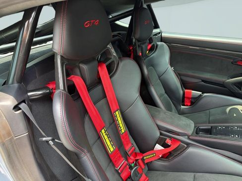 Used 2023 Porsche 718 Cayman GT4 w/ Chrono Package RWD image 30