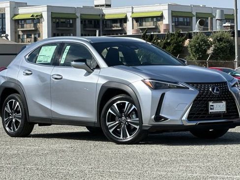 New 2026 Lexus UX 300h 300h image 2