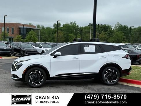 Certified 2025 Kia Sportage SX FWD image 4