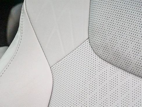 Used 2024 Lexus RX 350 Premium Plus w/ Convenience Package image 25