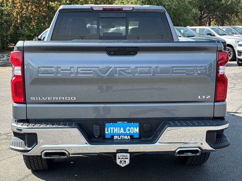 Used 2022 Chevrolet Silverado 1500 LTZ w/ Safety Package II AWD/4WD image 19