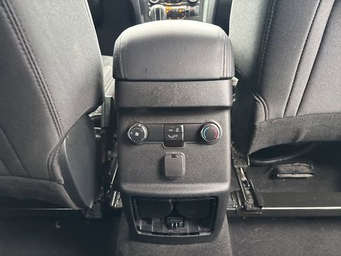 Used 2019 Ford Explorer XLT w/ Equipment Group 201A image 47