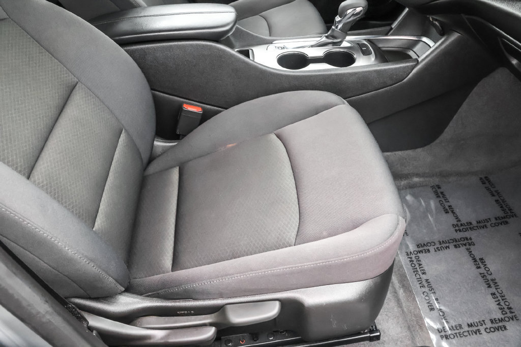 Used 2023 Chevrolet Malibu LT FWD image 38
