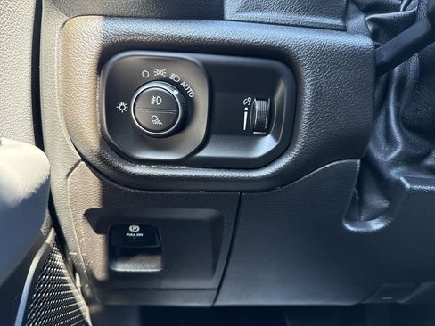 Used 2022 RAM 1500 Big Horn image 15