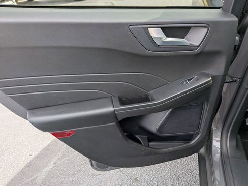 Used 2024 Ford Escape ST-Line w/ Tech Pack #1 FWD image 28