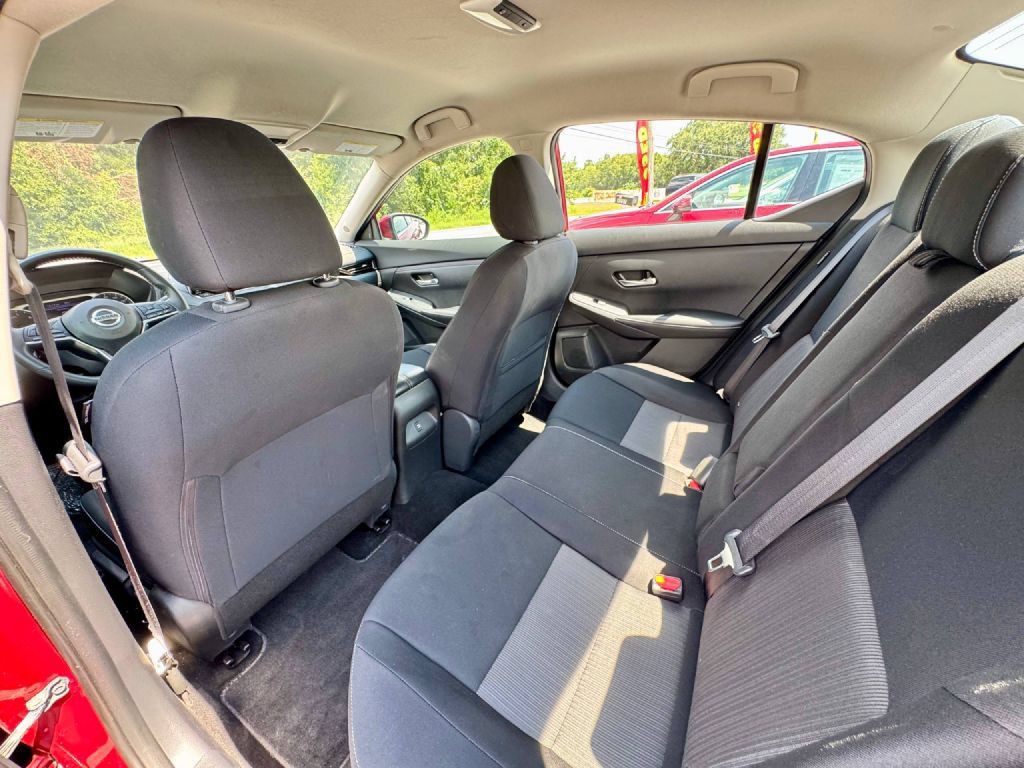 Used 2021 Nissan Sentra SV FWD image 10