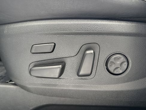 Used 2022 Hyundai Palisade Calligraphy image 17