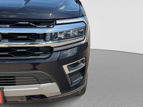 Used 2023 Ford Expedition Max Limited AWD/4WD image 11