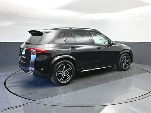 New 2026 Mercedes-Benz GLE 580 4MATIC image 15