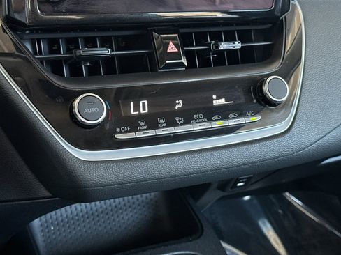 Used 2024 Toyota Corolla LE FWD image 17